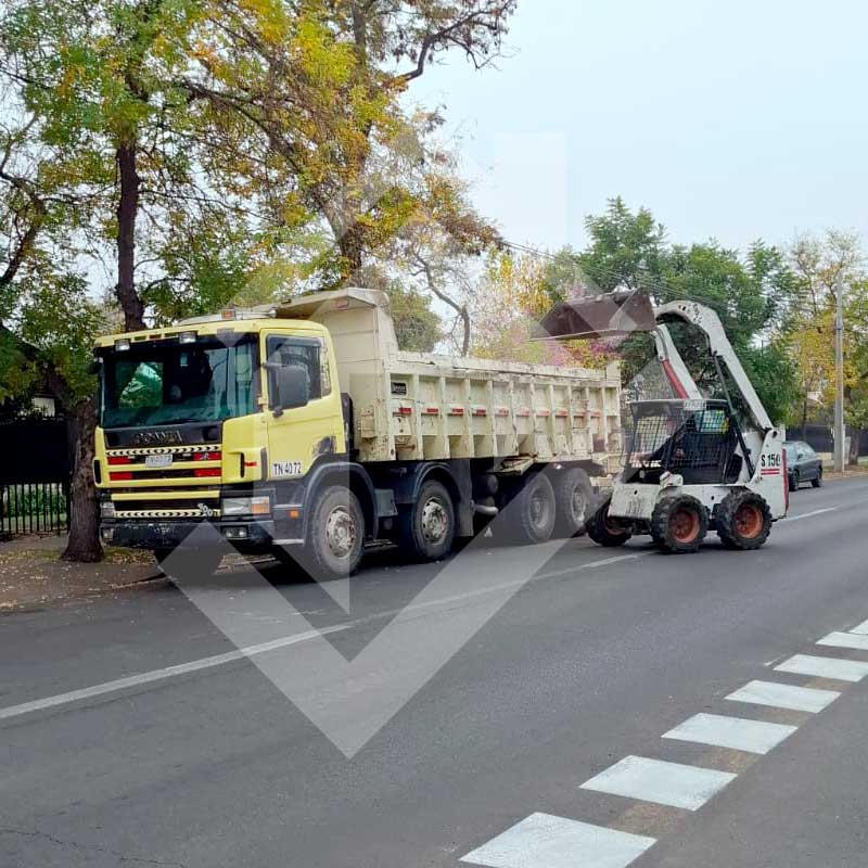 Minicargador frontal Bobcat S150